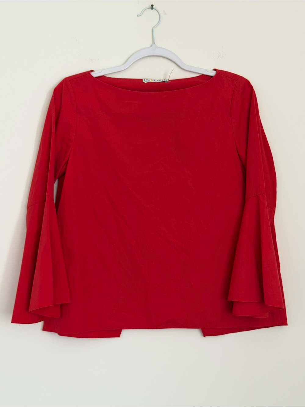 Alice + Olivia Blouse Small Red Bell Sleeve Open Back Boat Neck Party Top